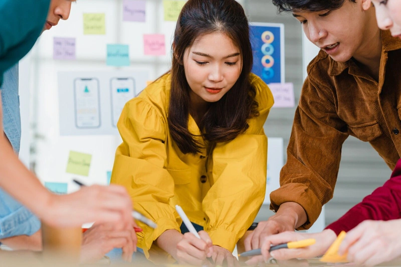 plasare personal asia